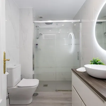 Cozy Familiar Retreat In The Centre Of Granada