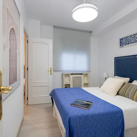 Apartment Chezmoihomes Plaza De Gracia Con Parking Granada